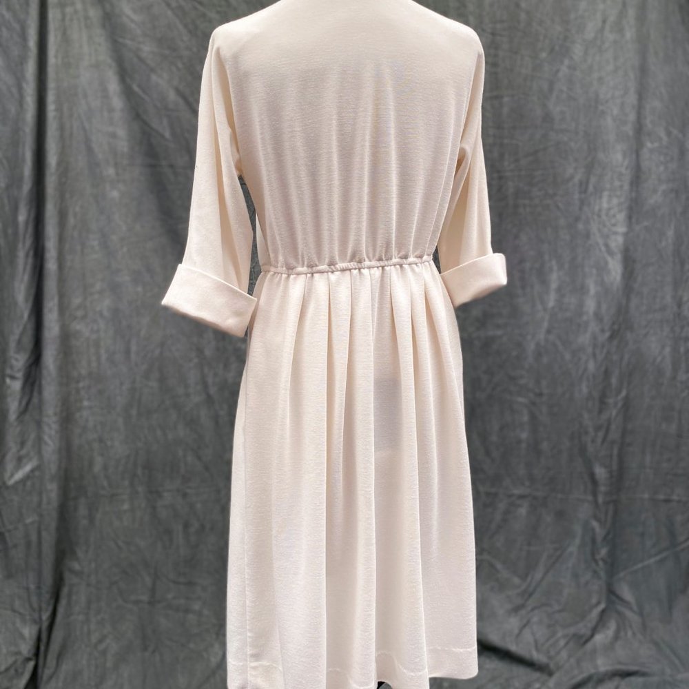 SOLD Vintage Casual Day Dress with Pockets - Picture 6 of 14